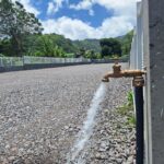 Plusieurs points d'eau sont accessibles pour le rinçage.
