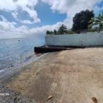 La mise à l'eau du quai permet de descendre rapidement les bateaux.